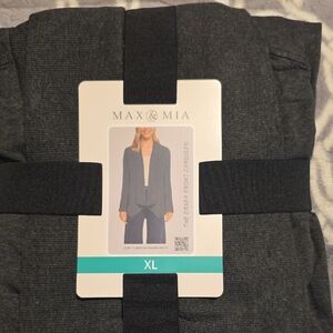 Max & Mia Women's Gray Cardigan Sweater